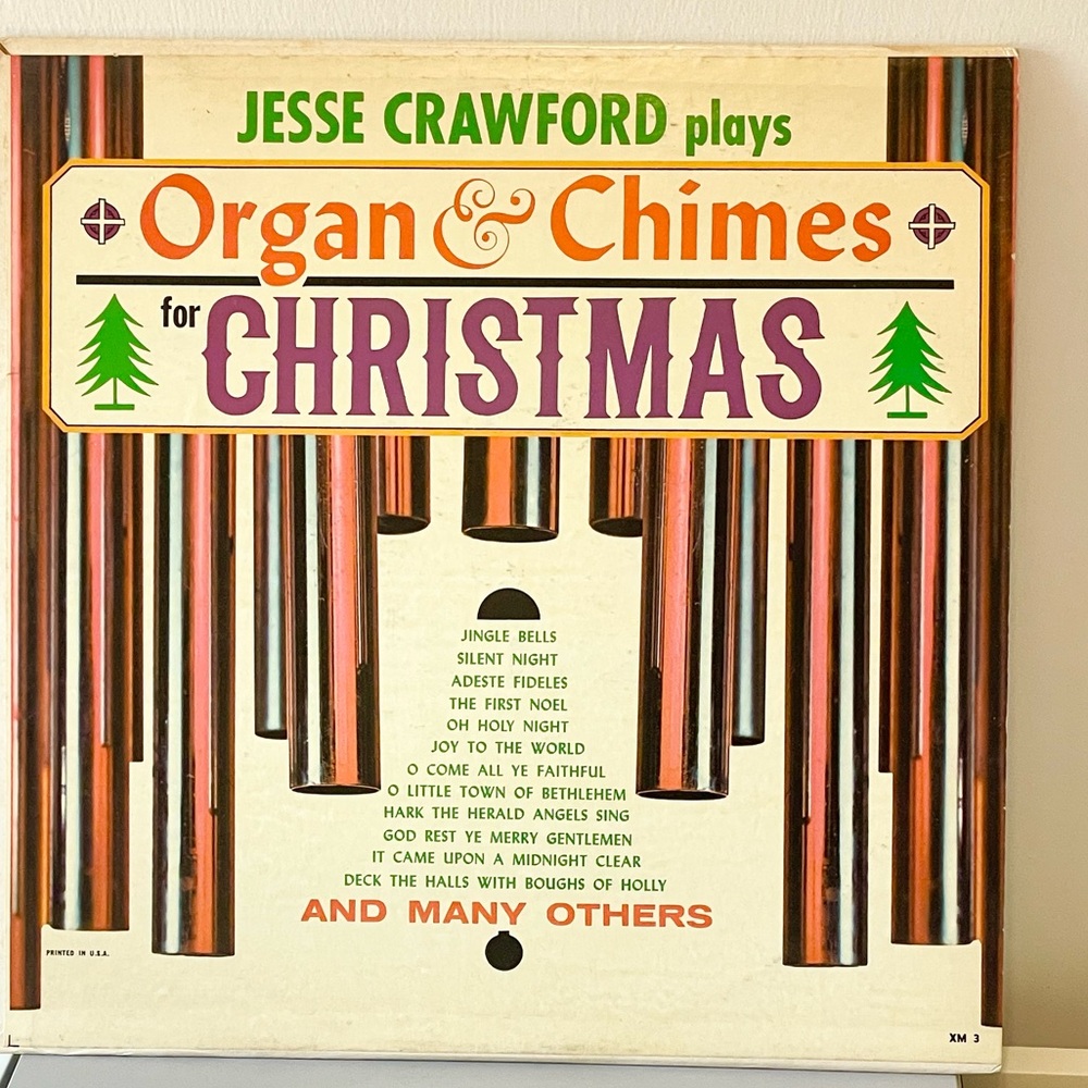 Jesse Crawford plays Organ & Chimes for Christmas